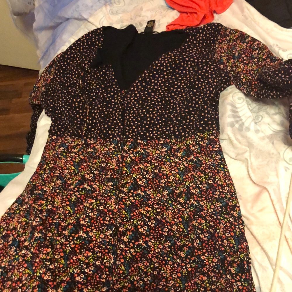 Summer cute dress for spring wear